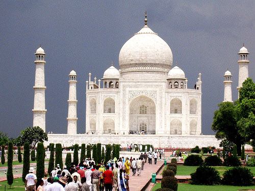 1467878305_1agra 2.jpg